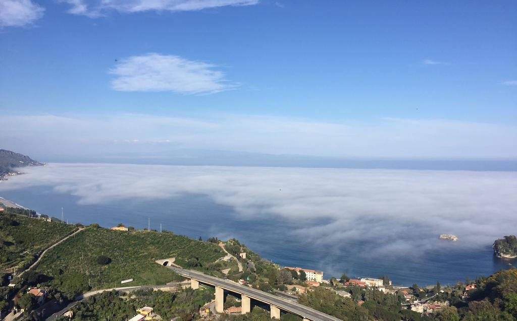 B&B La Terrazza Sul Mare טאורמינה מראה חיצוני תמונה